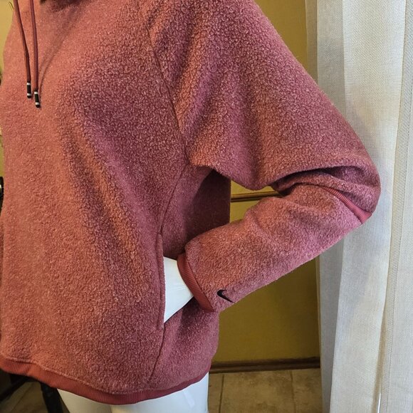 NIKE Therma-FIT Mauve Cowl Neck Fleece Pullover Size Medium - Picture 4 of 9